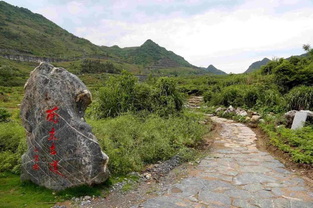 得益于近年来的保护修复与活化利用,乳源西京古道日前入选由国务院